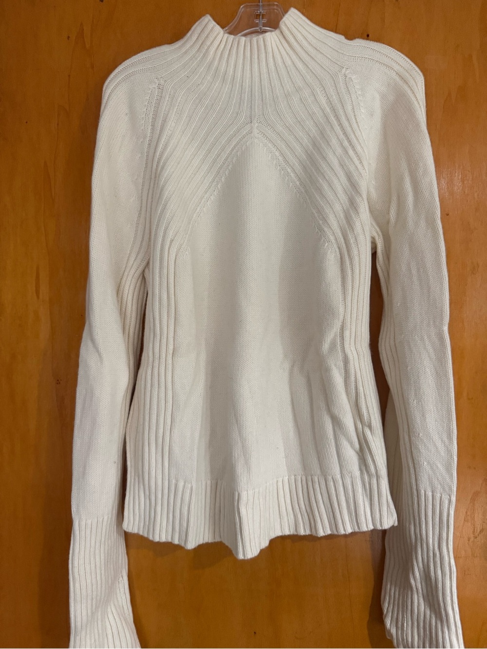 ME+ EM Cashmere blend off white sweater!